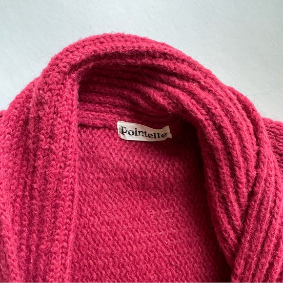 Vintage Embroidered Red Knit Oversized Cardigan - Picture 4 of 7